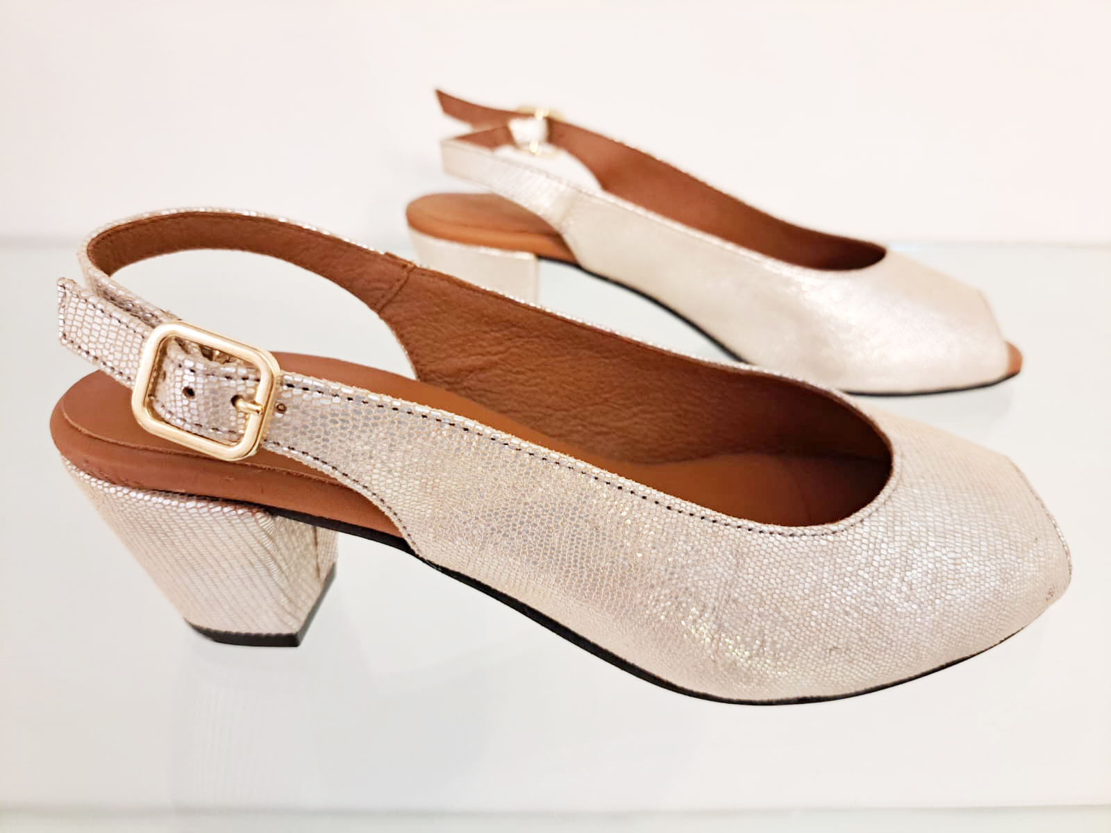 Mia Luxe Comfort heels